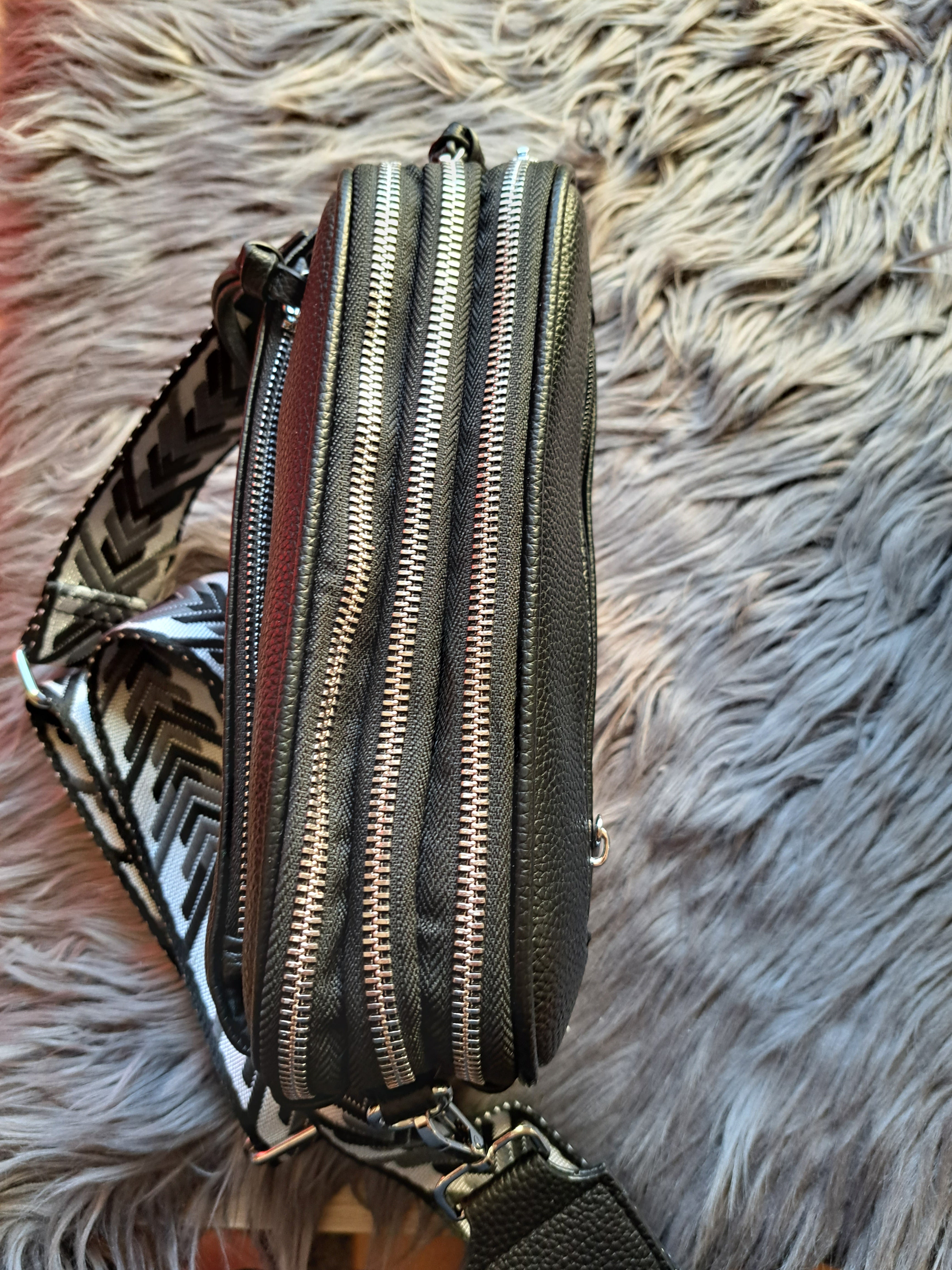 PAOLO BAGS Handtasche Modell 14 schwarz