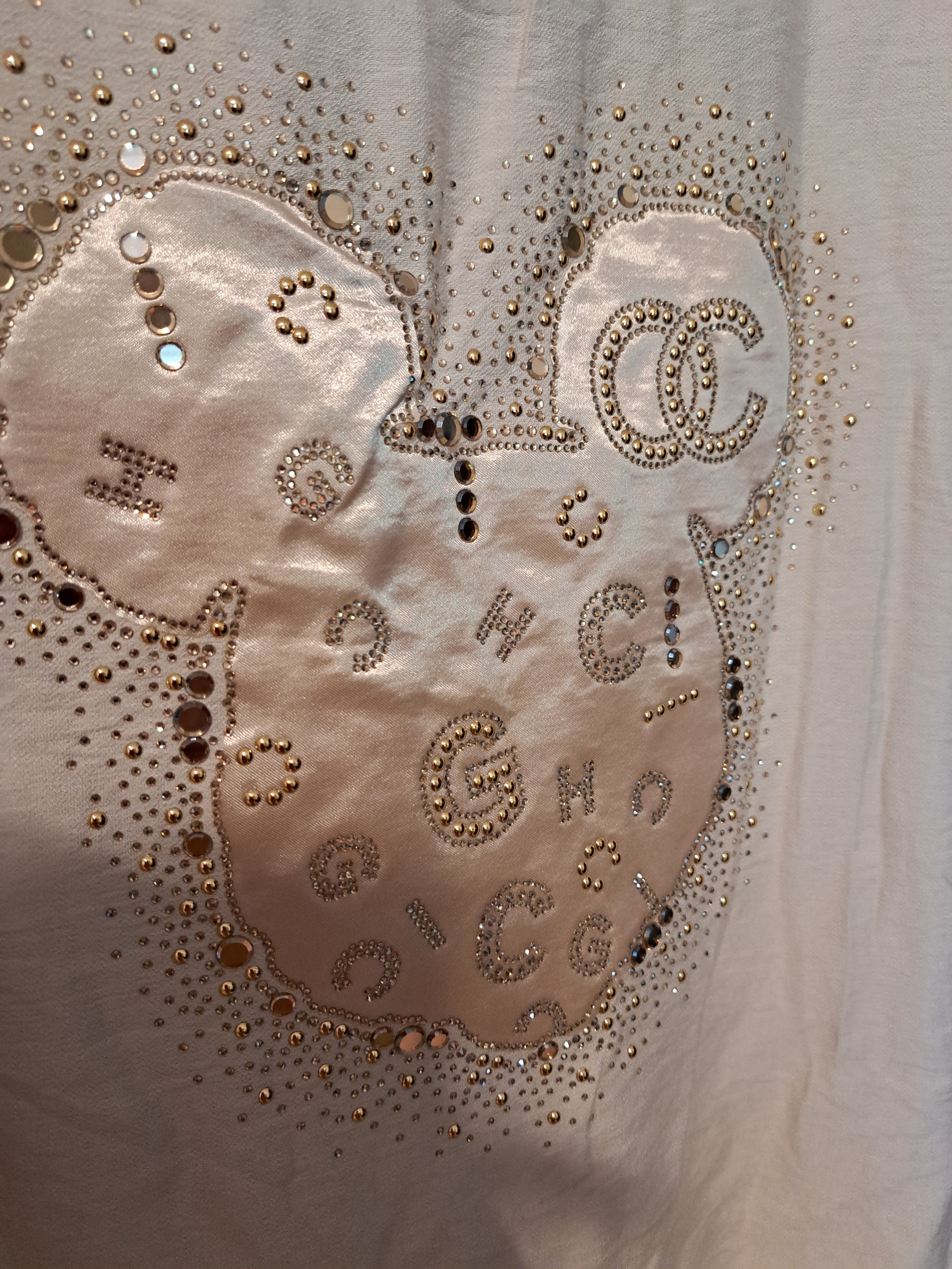 Edles Sommer Shirt Modell  22