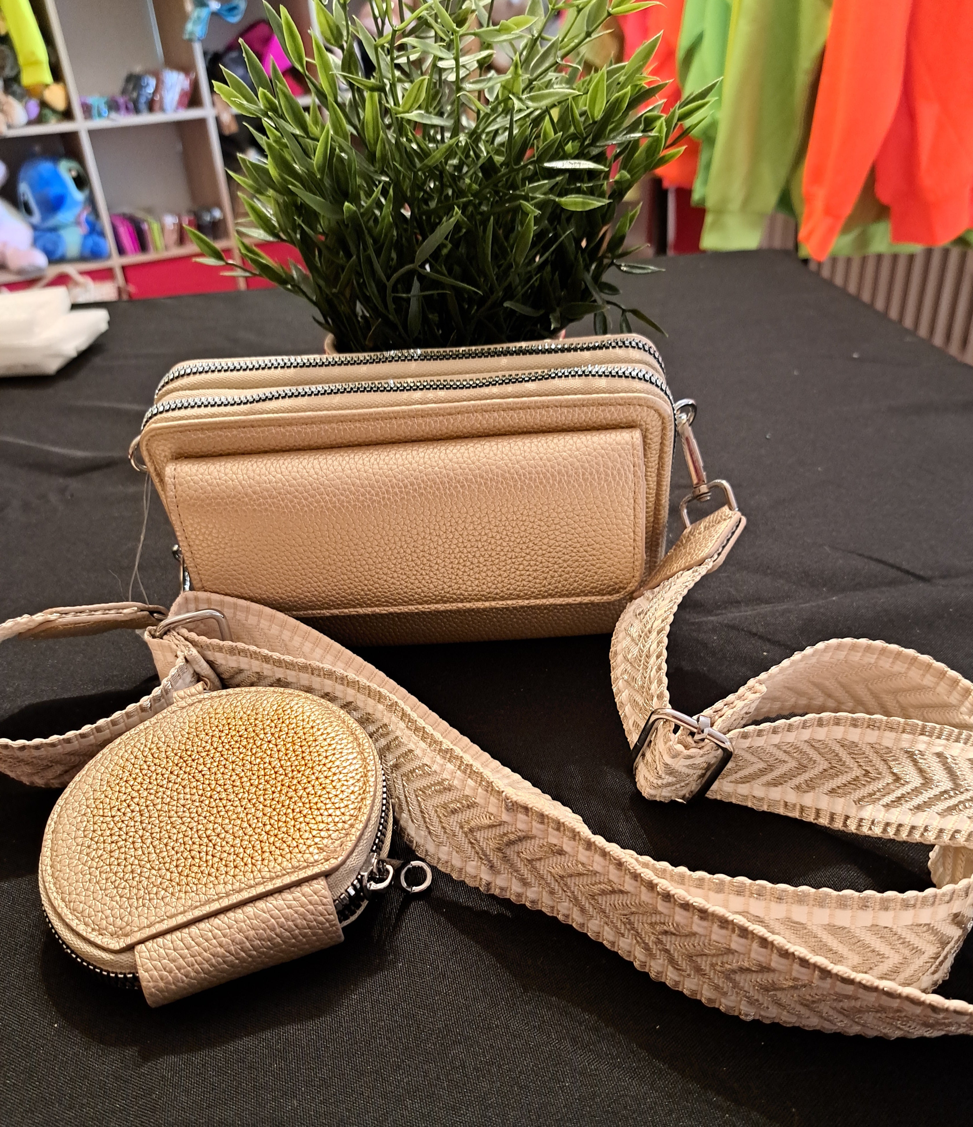 Handy-Handtasche mit Geldbörse Champagner
