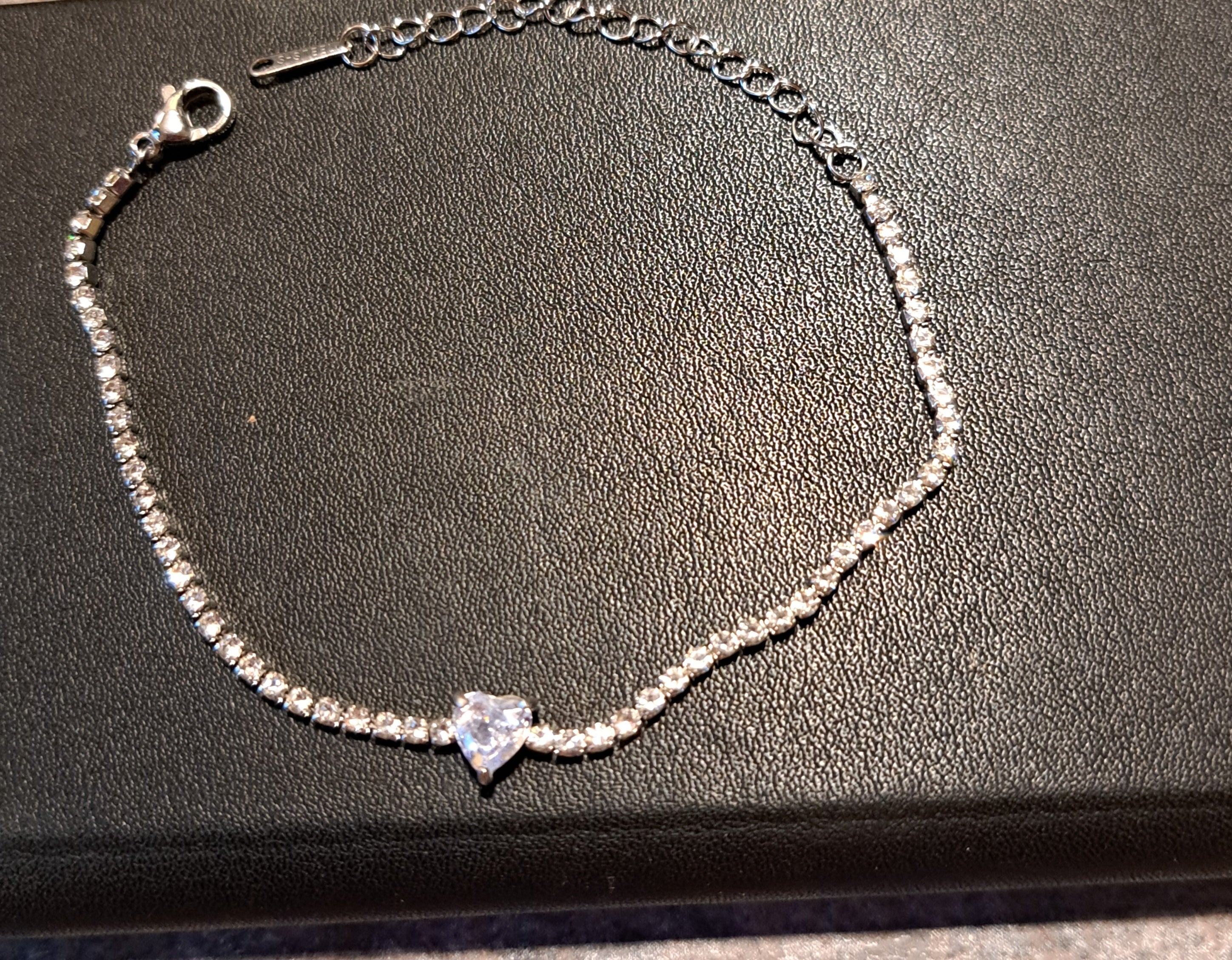 Crystals Heart Armband Modell 09