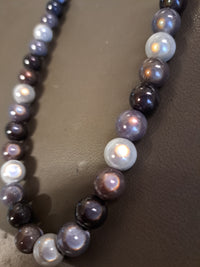 Magic Pearls Halskette Braun weiss