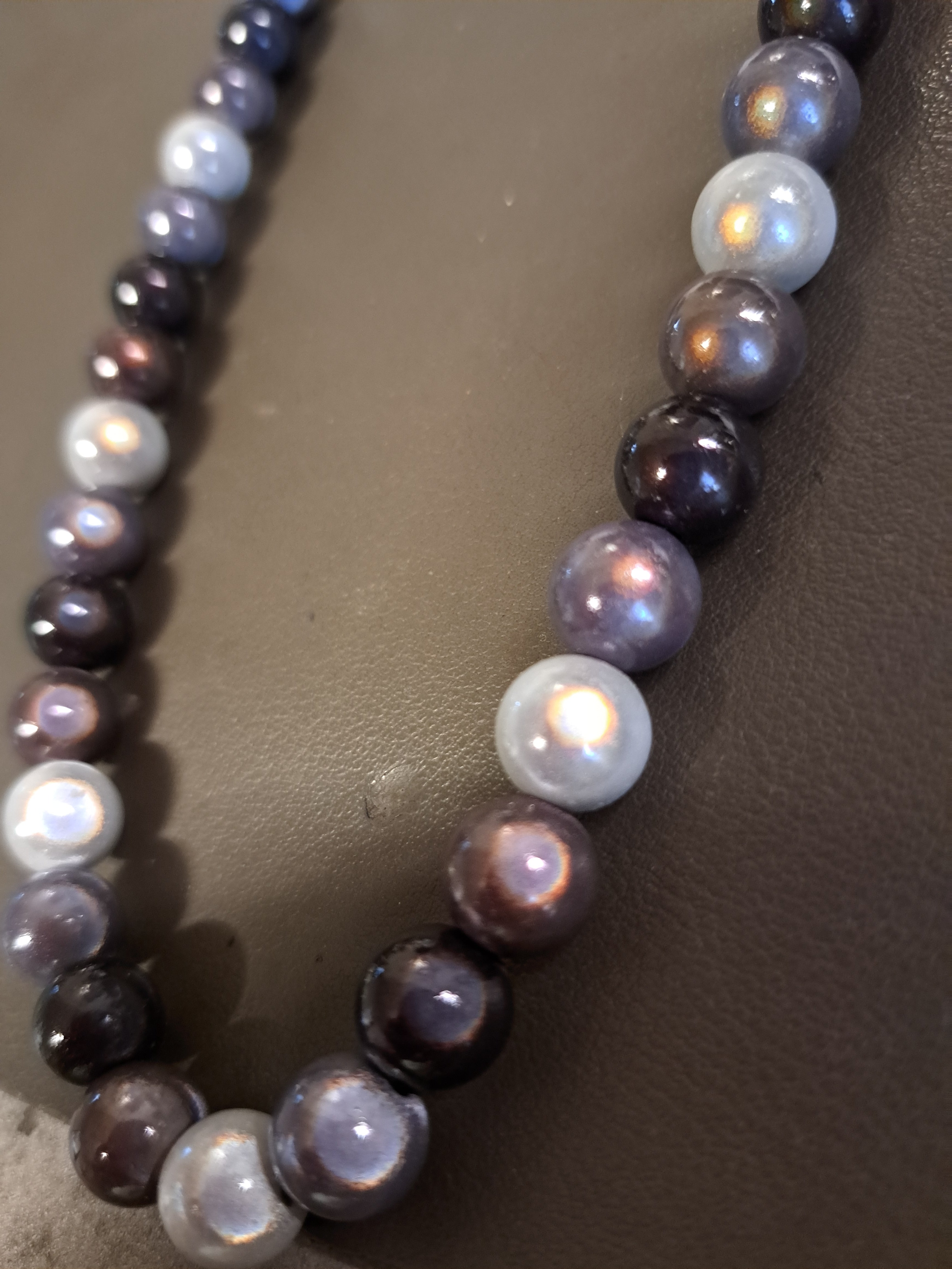 Magic Pearls Halskette Braun weiss